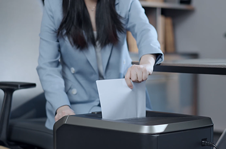 Deli kağıt parçalayıcı