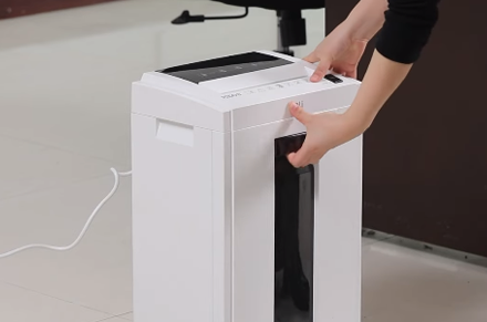 Deli ET051 kağıt parçalayıcı