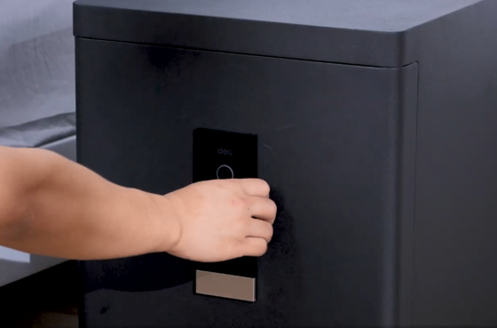 01 Deli ET592 serisi Commercia otomatik kapı güvenli