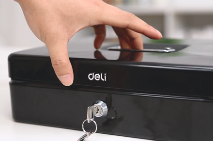 01 Deli ET509 çift kat nakit kutusu