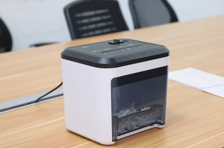 Deli ET002 kağıt parçalayıcı