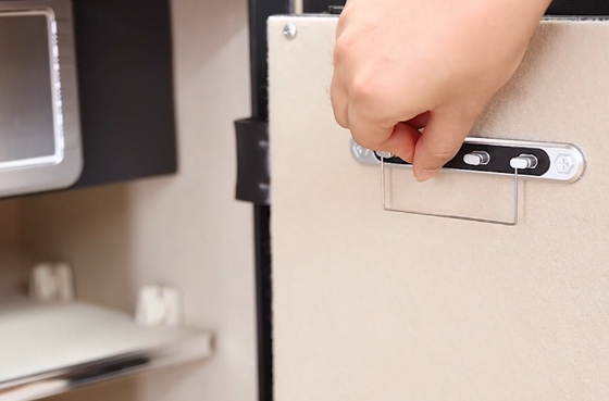 01 Deli ET635 ev kasa