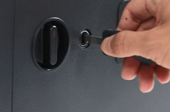 01 LOCKSWORTH VS4522 Mini dijital kasa