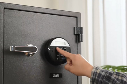 Deli ET580 serisi elektronik şifre yanmaz kutu